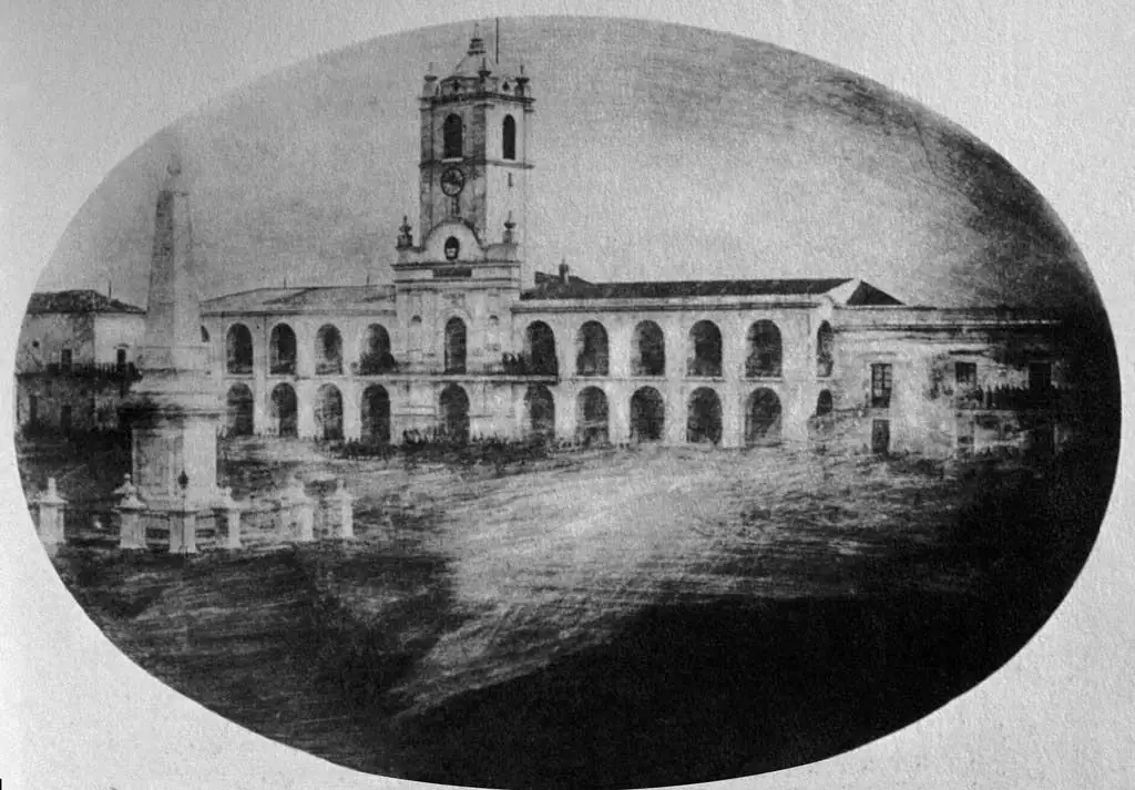 Las primeras fotografías periodísticas del país