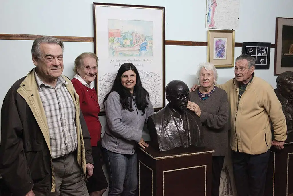 Sociedad Mutual Yugoslava Naš Dom: un presente circunscripto a la actividad social, cultural y deportiva.. La Boca.